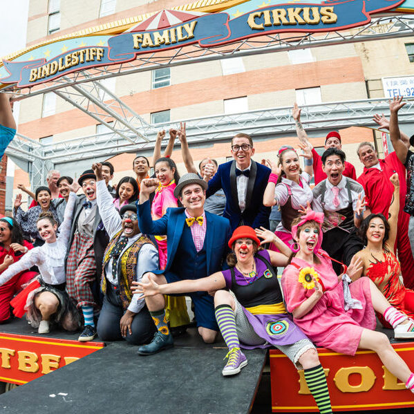 Flatbed Follies - Bindlestiff Family Cirkus